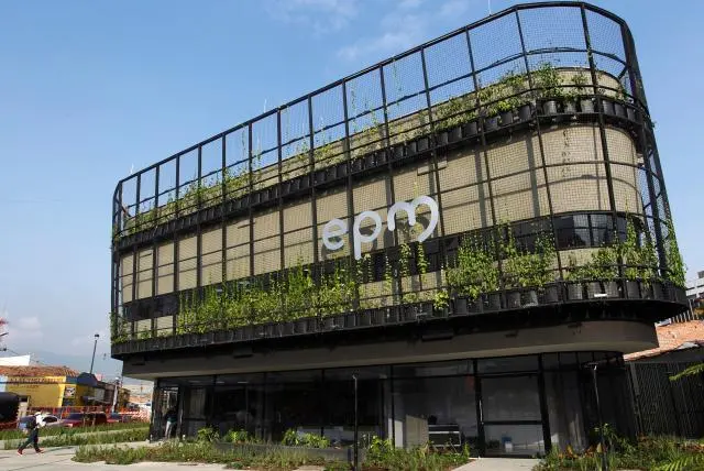 Usuarios de Afinia podrían enfrentar apagones programados por las deudas de esta filial de EPM