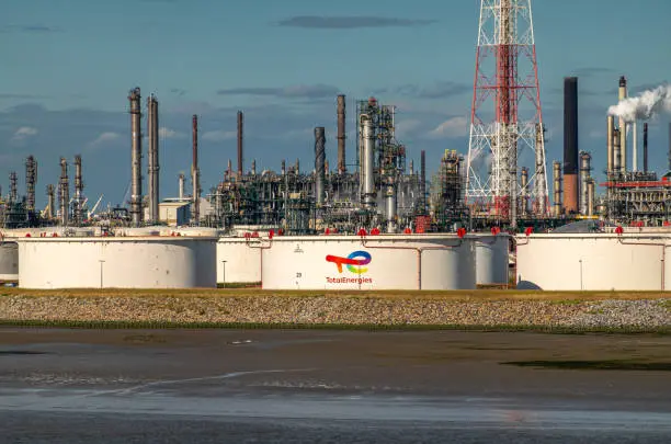 El costo oculto de 40 dólares por barril que impulsa el aumento de los precios del petróleo