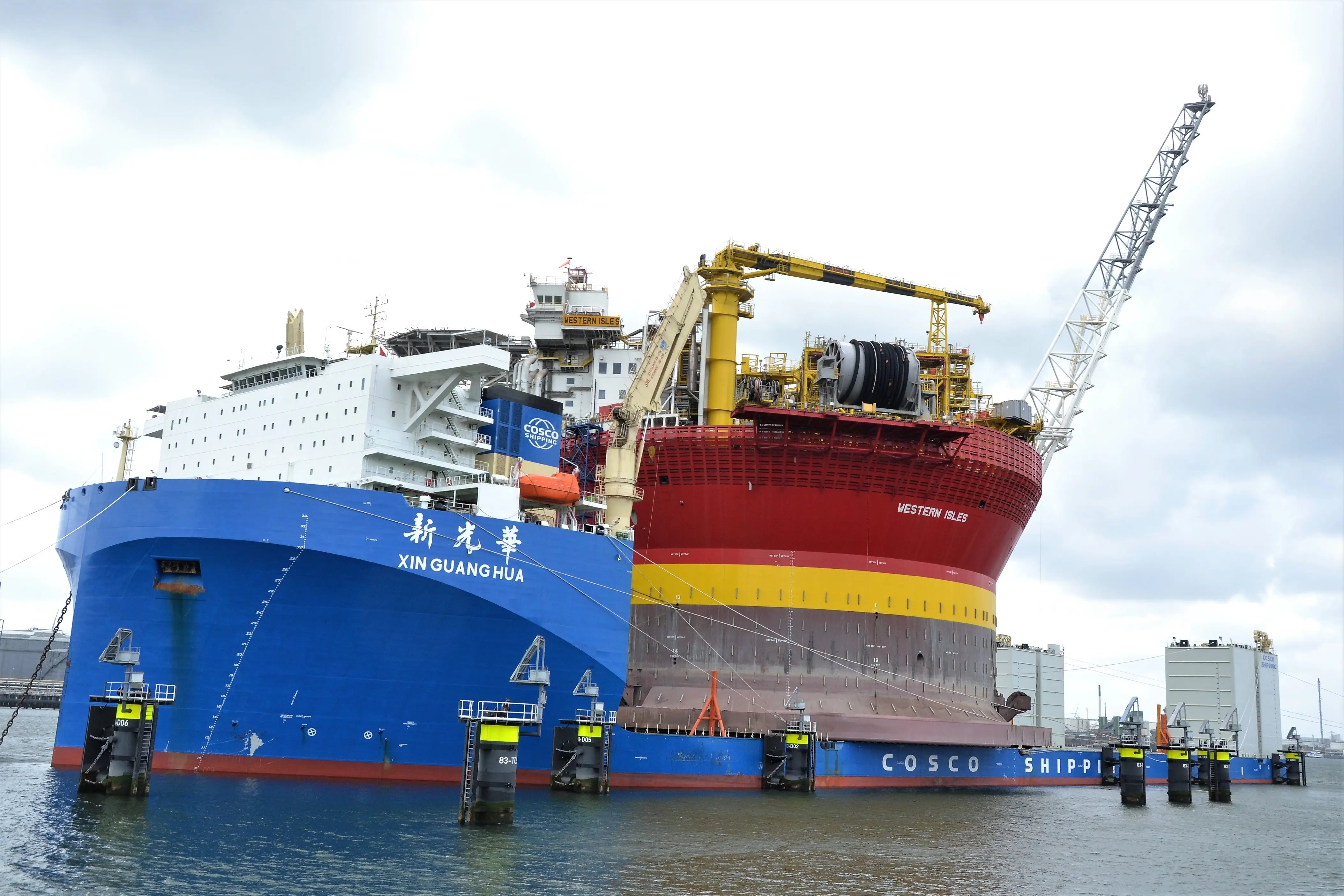 Exportaciones de Colombia crecieron 12,7 % a julio impulsadas por el oro y los combustibles